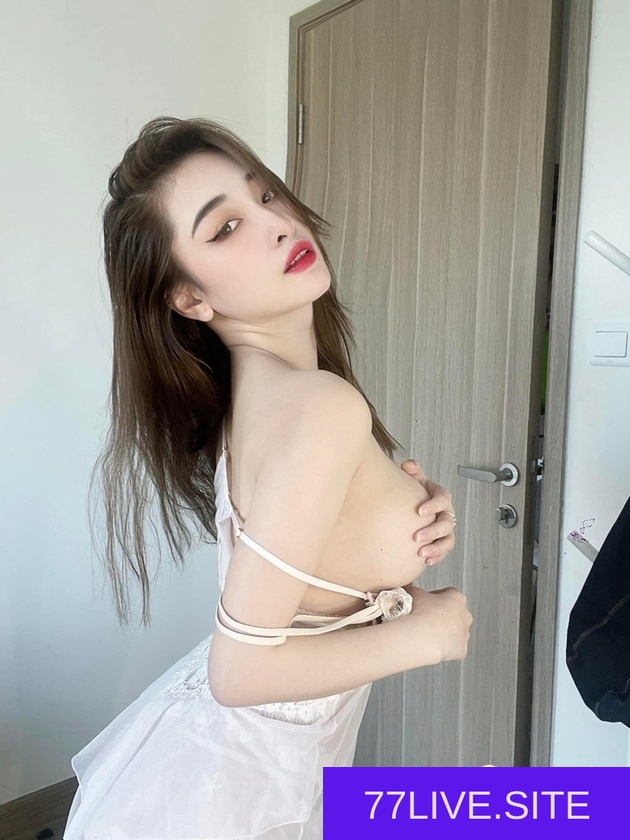 Ảnh OnlyFans Vũ Thị Ngọc Khánh, khoe vòng 1 bổ mắt anh em 5